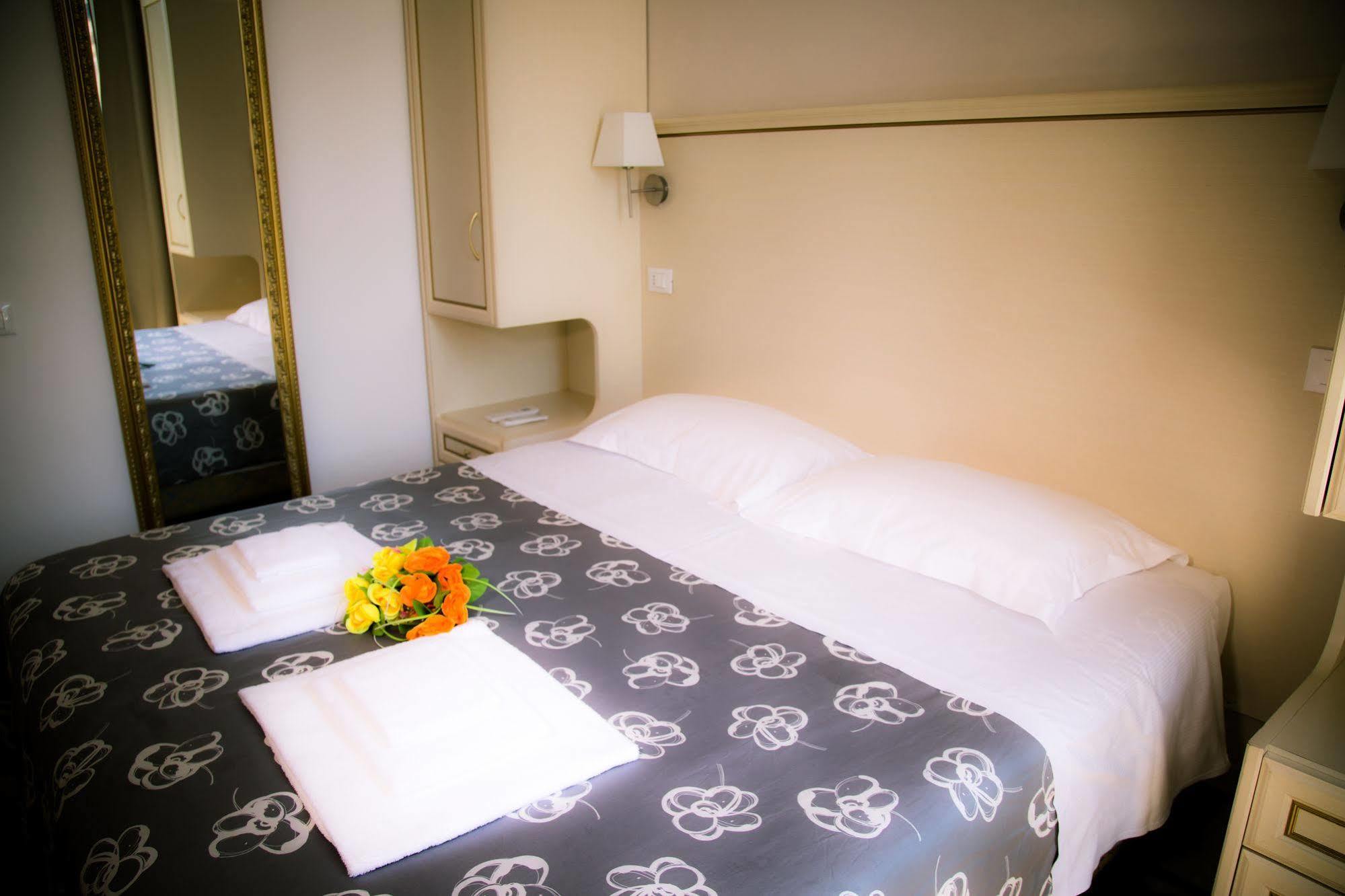 St. Peter Central Rooms B&B Roma Dış mekan fotoğraf